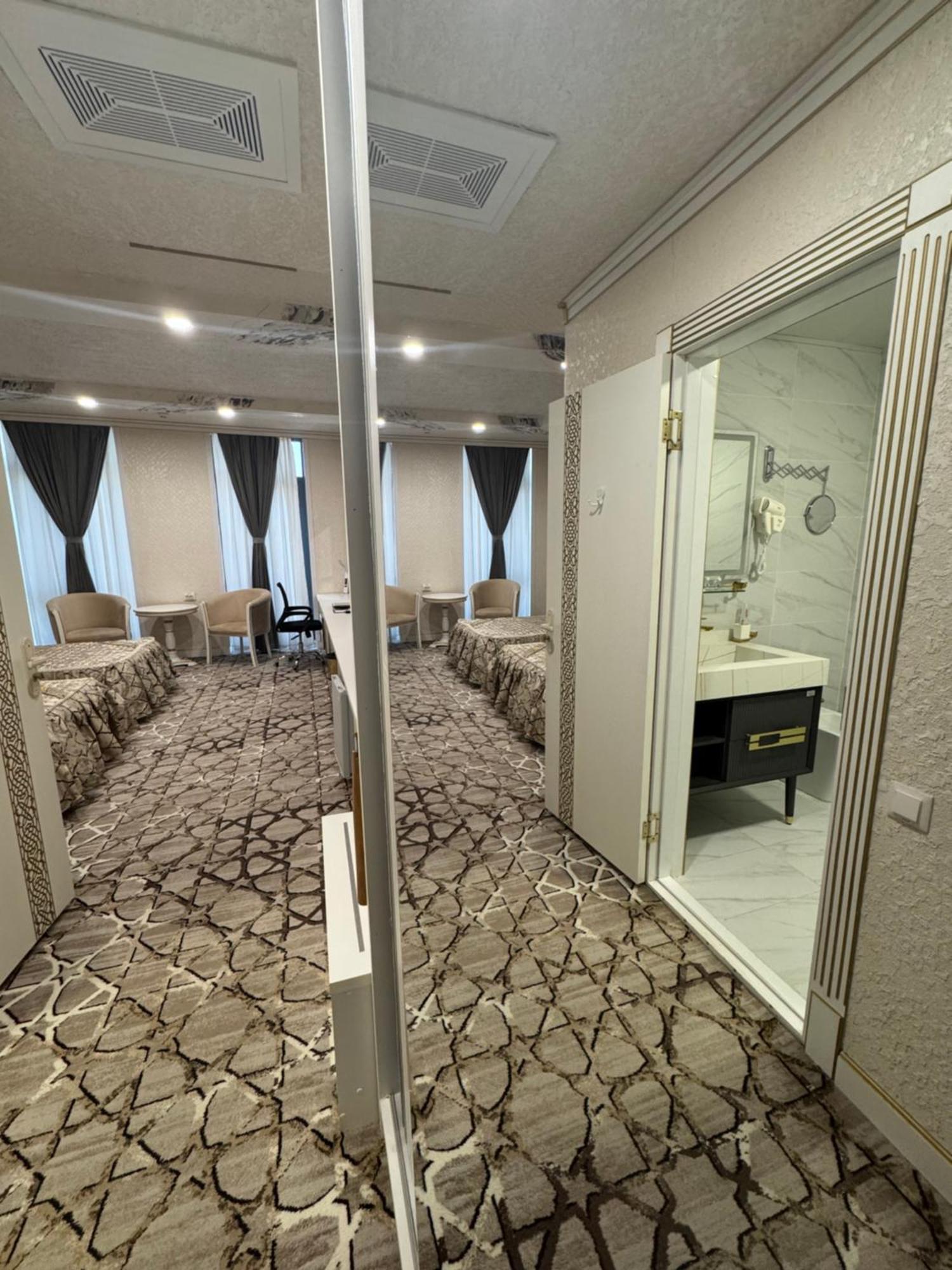 Bukhara City Hotel Turon City Plaza Экстерьер фото